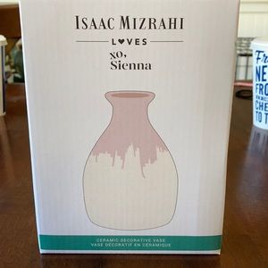 Isaac Mizrahi Loves xo, Sienna Vase